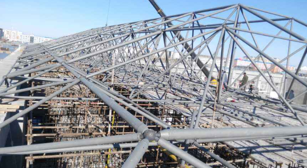 武夷山细数网架装配中抉择应用钢结构对室第的优势